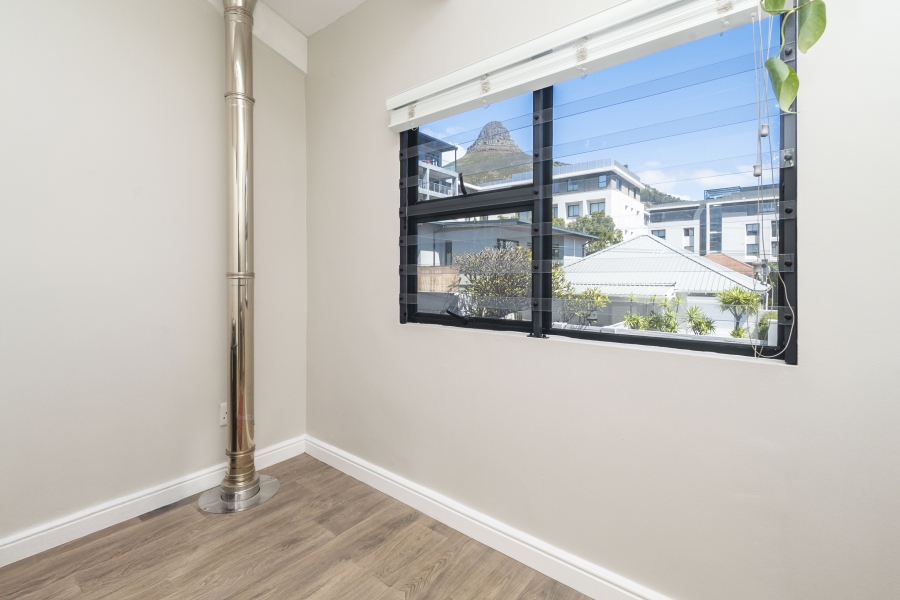 To Let 3 Bedroom Property for Rent in Sea Point Western Cape